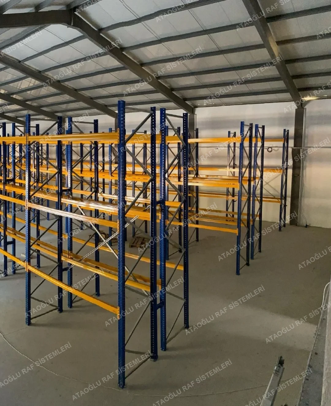 Ağır Yük Palet Raf Sistemi